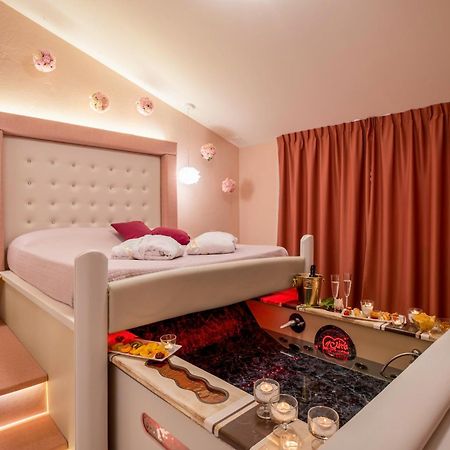 Hotel Butterfly - Il Nido D'Amore Bologna Monzuno Kültér fotó