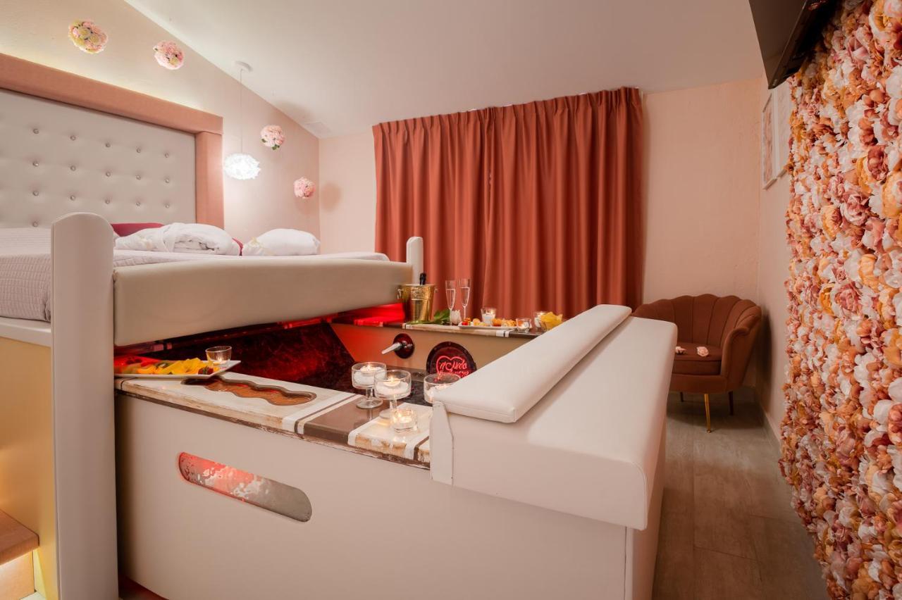 Hotel Butterfly - Il Nido D'Amore Bologna Monzuno Kültér fotó